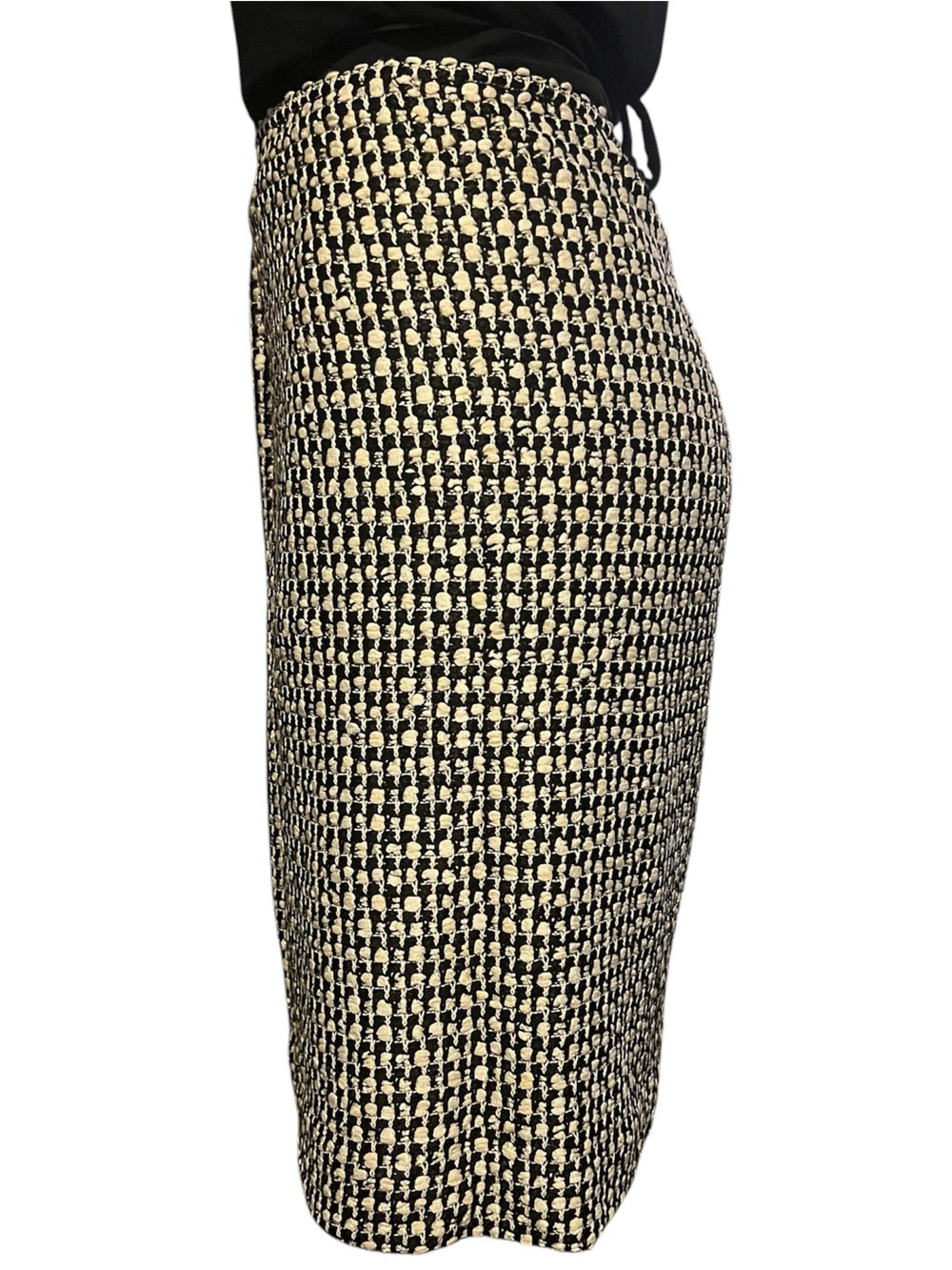 St. John Black and White Tweed Pencil Skirt - Picture 2 of 9